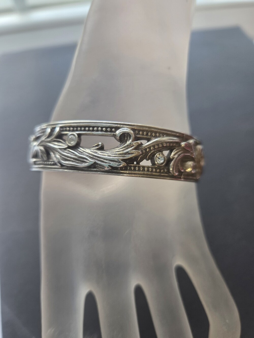 vtg brighton Intricate Silver Floral Cuff Bracelet art nouveau carved scroll 8.5